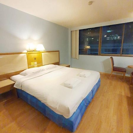 Wish Inn Chidlom V วิช อินน์ ชิดลม 2 Banguecoque Exterior foto