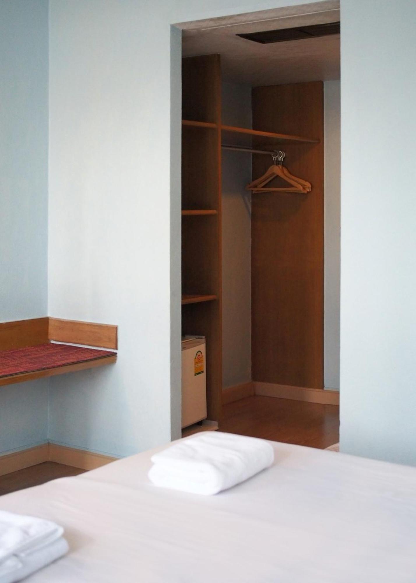 Wish Inn Chidlom V วิช อินน์ ชิดลม 2 Banguecoque Exterior foto