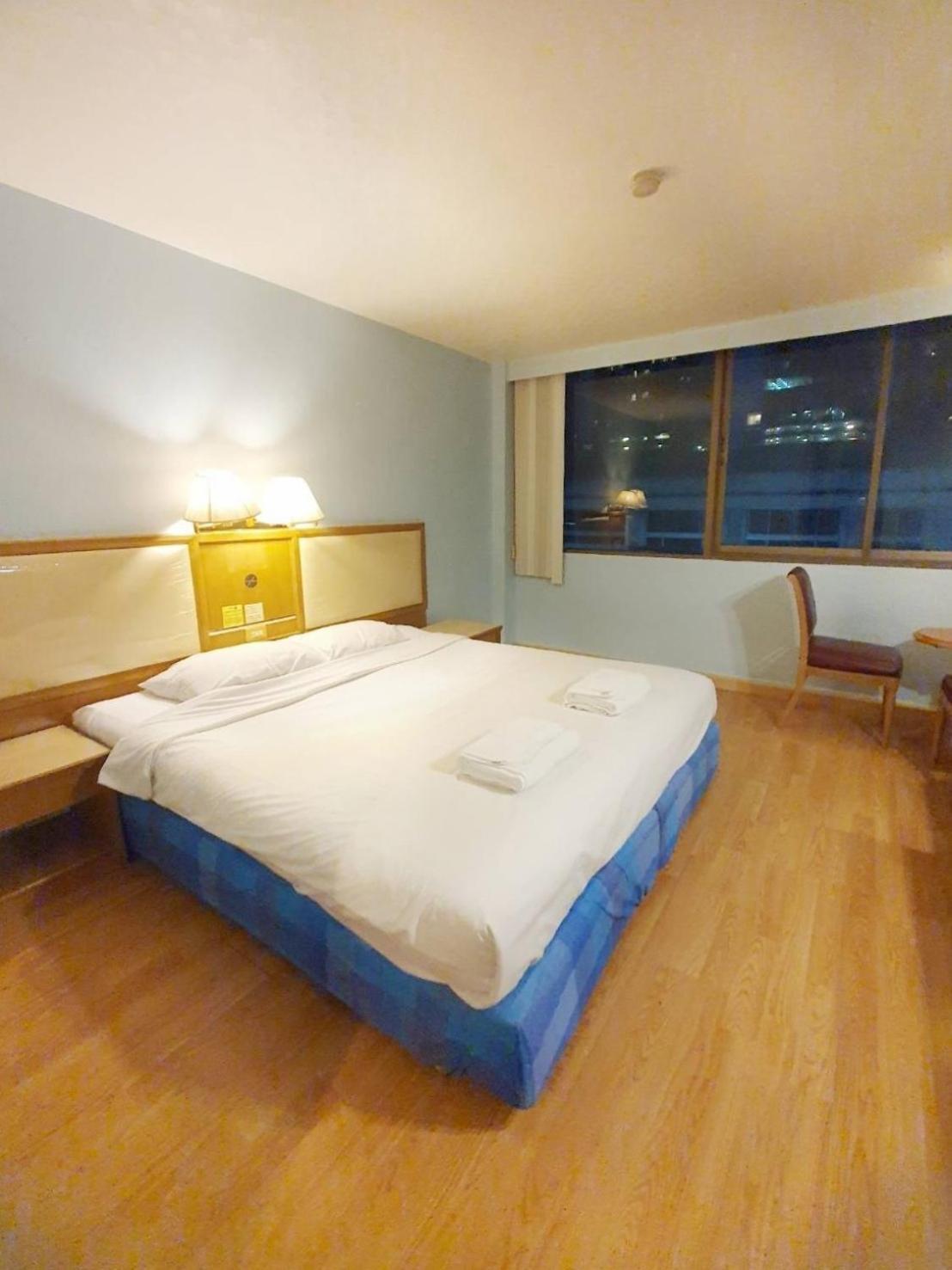 Wish Inn Chidlom V วิช อินน์ ชิดลม 2 Banguecoque Exterior foto